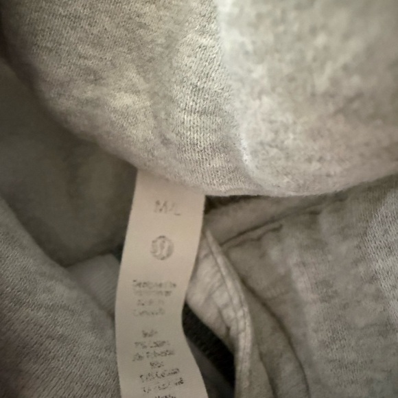Lululemon scuba half zip on grey M/L - Picture 5 of 5